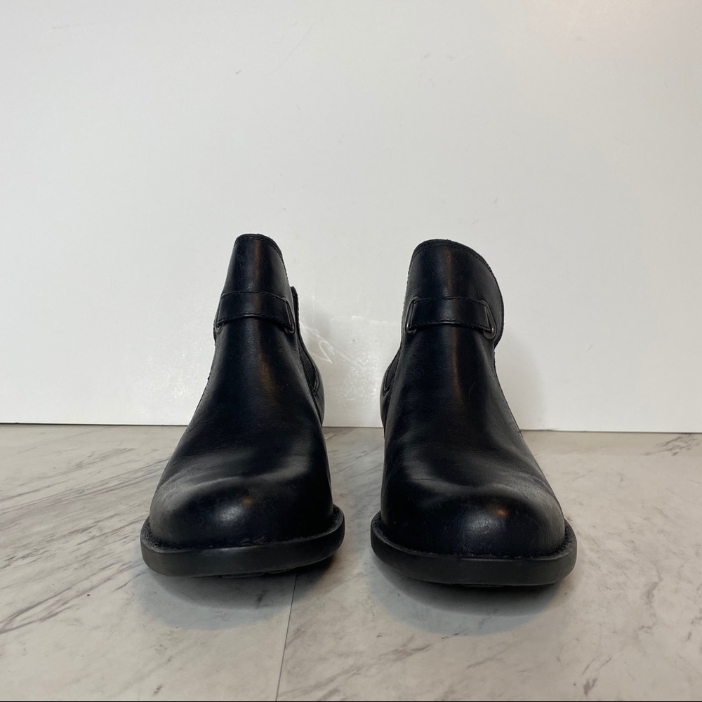 New! Born Tanaro Leather Chelsea Black Bootie 6M - Picture 2 of 14